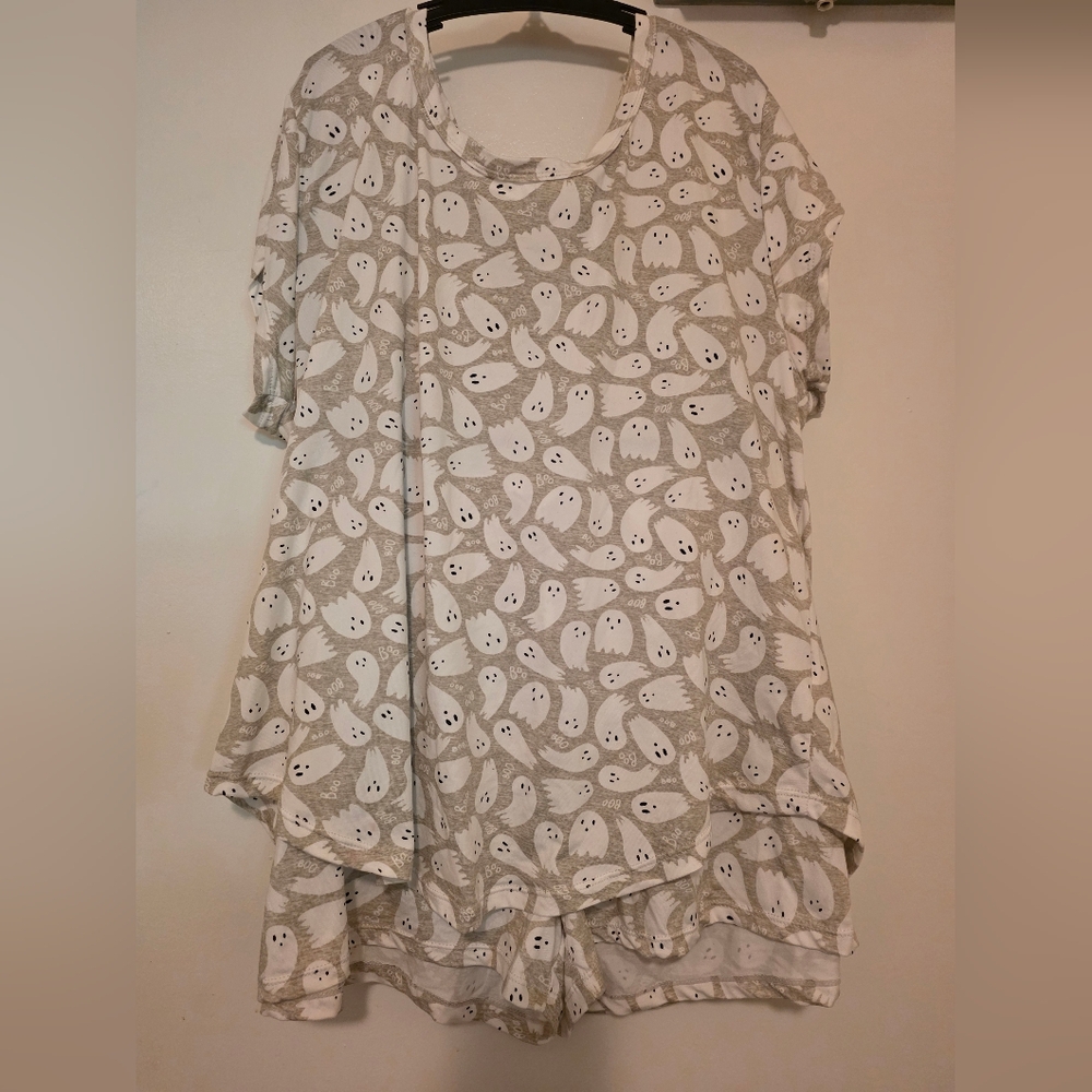 Charming Ghost Print Women's Pajama Set